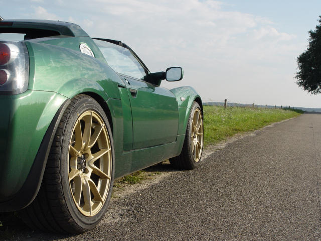 Speedstergallery02.jpg
