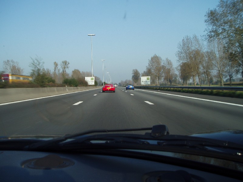 Op de terugweh achter Martin (in de blauwe en Iceman (in de rode).