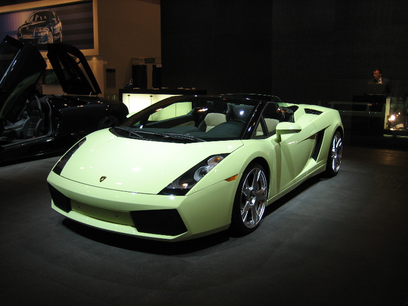 Lambo Essen.jpg