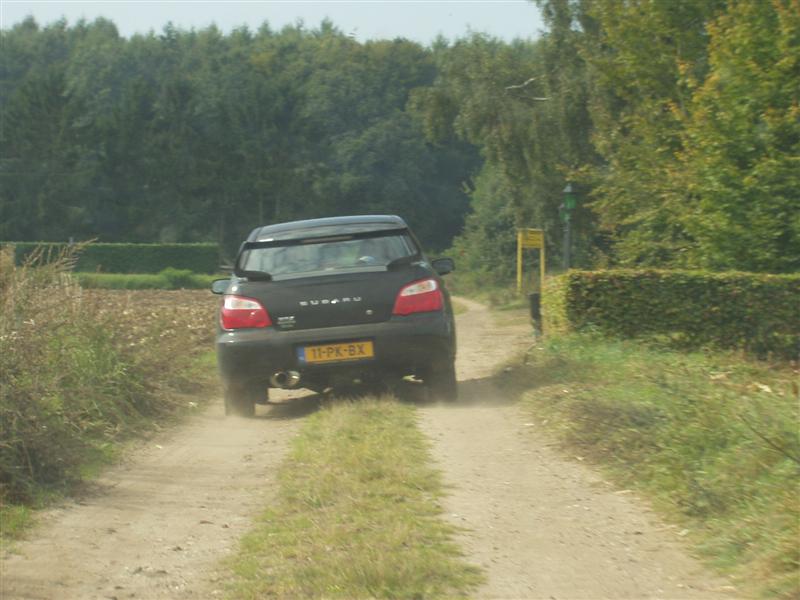 Onverhard (Medium).JPG