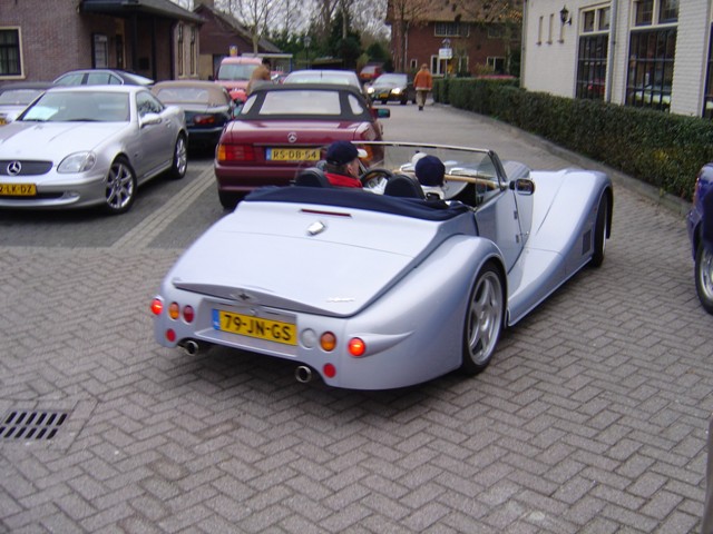 RoadsterClub1.jpg