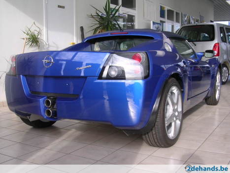 13973375_1-opel-speedster-2-2-nieuw-met-opel-garantie.jpg