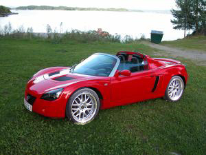 opel_speedster_001_small.jpg