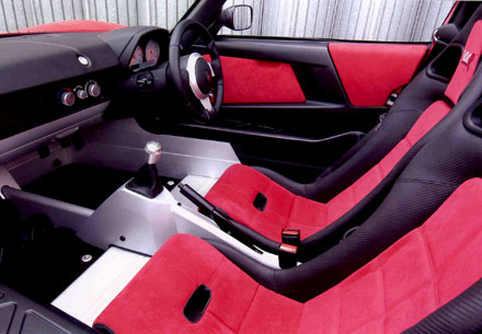 04-vxr-int.jpg