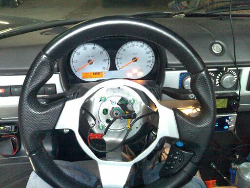 De ware kenner herkent oliedruk, accu en motor, maar GEEN airbag lampje!