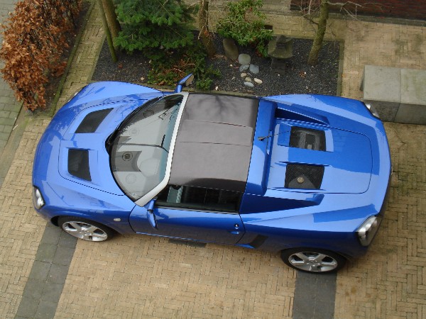 Web Hardtop carbon overview.jpg