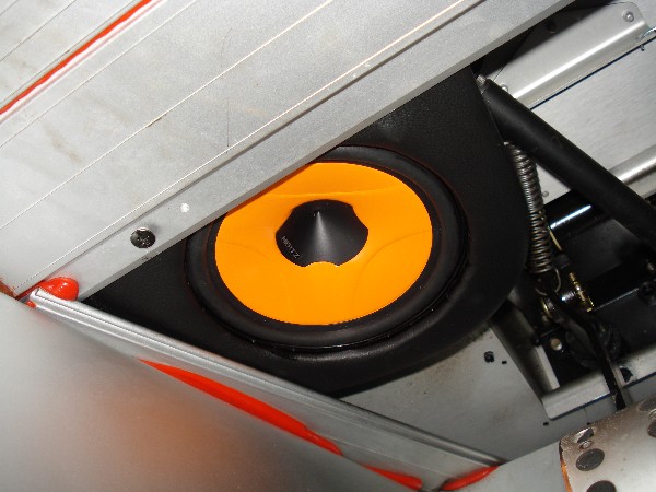 onder dash esk 165 L.jpg