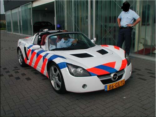 Opel_Speedster_2a.JPG