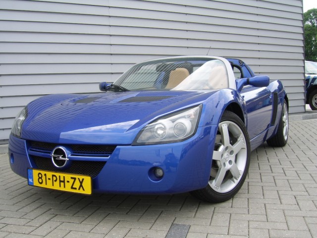 299492-8_81-PH-ZX.jpg