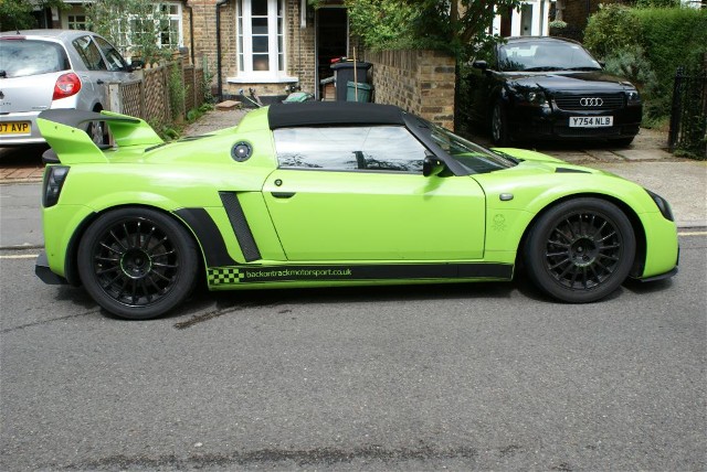 groen zijkant achterspoiler exige.jpg