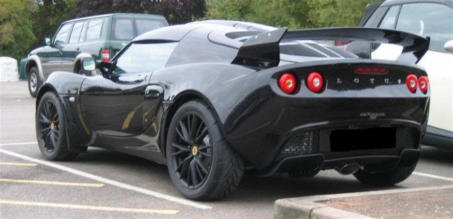 zwart exige achterspoiler.jpg