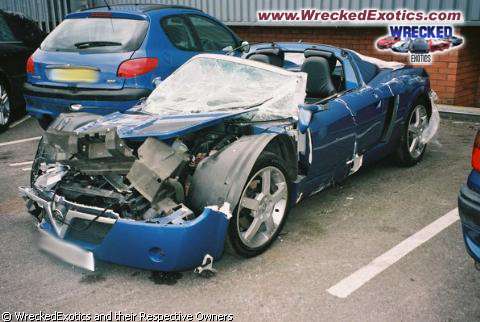 vx220_112602_002.jpg