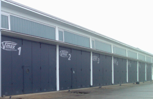 Vmax1234567.jpg