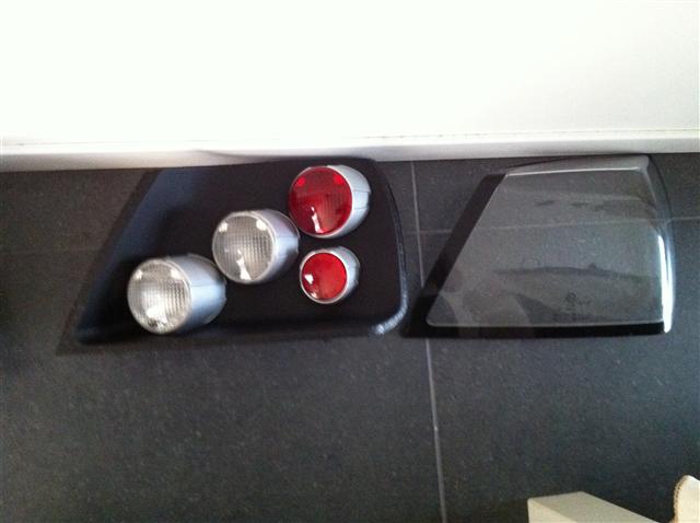 rechts (Custom).JPG