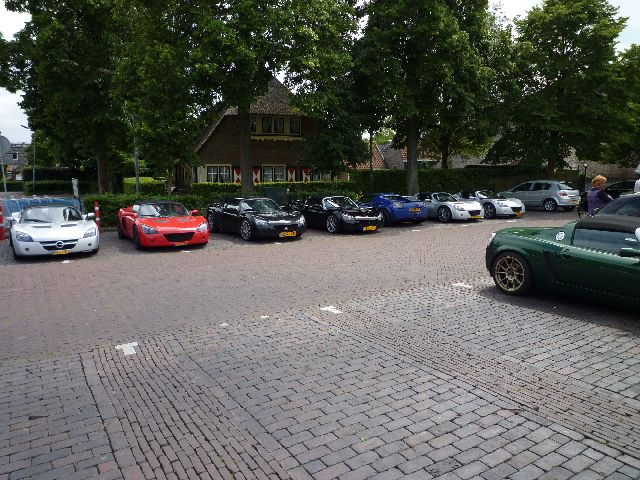 1306737681NSpeedster_treffen_Laren_29_05_2011__1_.JPG