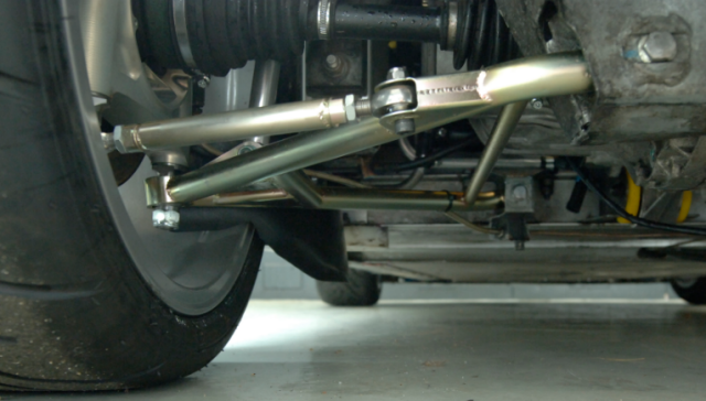 RL suspension and air scoop.png